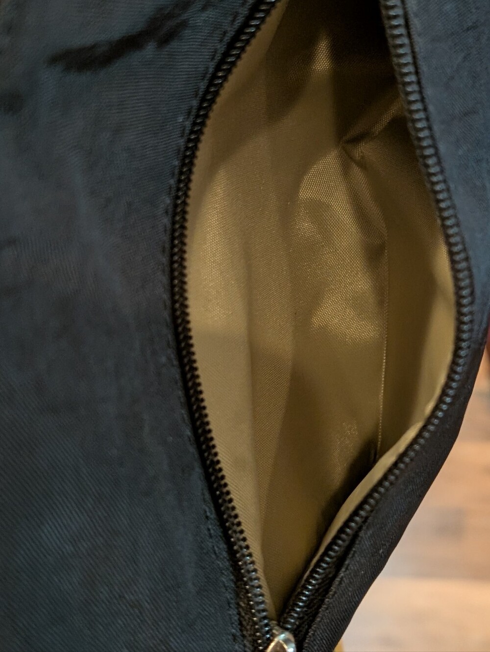 Baggalini Black Metro Backpack - Picture 3 of 10
